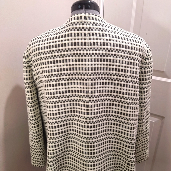 Classiques enter Grey & Off White Checked A-Semetrical Front Blazer Size 20W - Picture 4 of 8